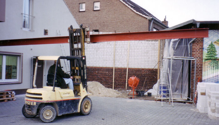 1992 - Erweiterung Pumpenfachhandel